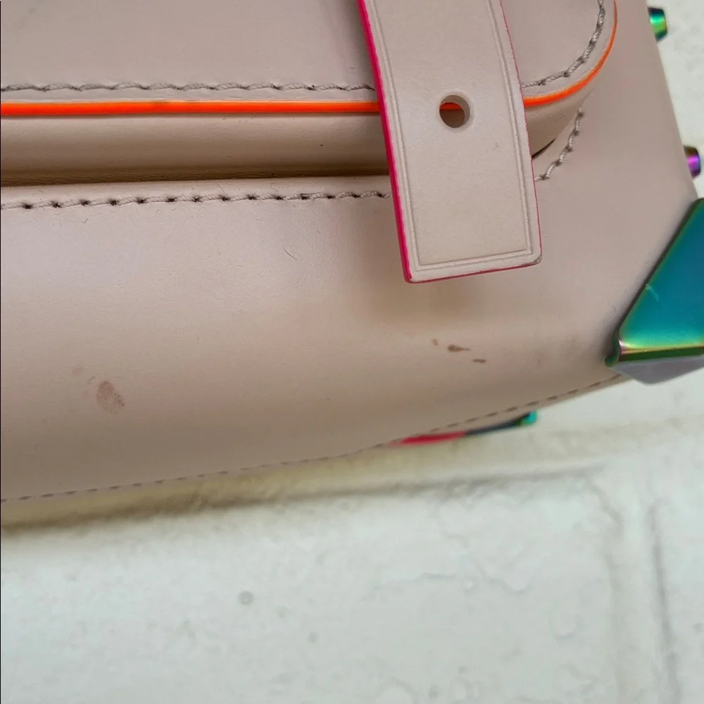 NWT Michael Kors Manhattan School Satchel in Soft Pink Contrast Trim